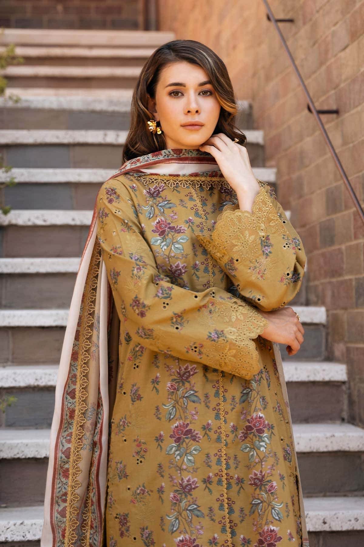 AFROZEH Damask The Holiday Edit'25 Embroidered Lawn 3pcs - Jotey