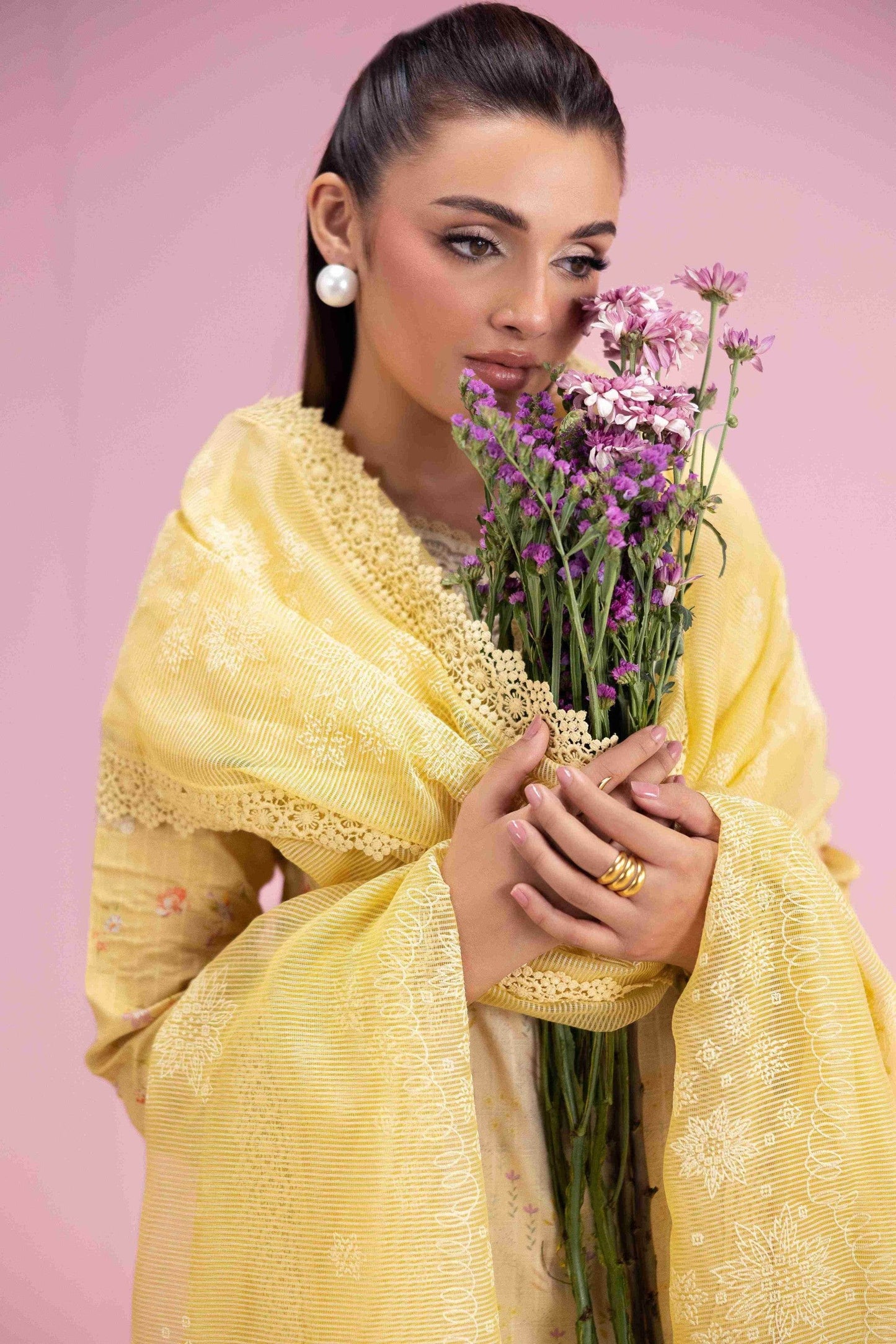 Aabyaan Eid Pret'25 Embroidered Stitched 3pcs - Jotey