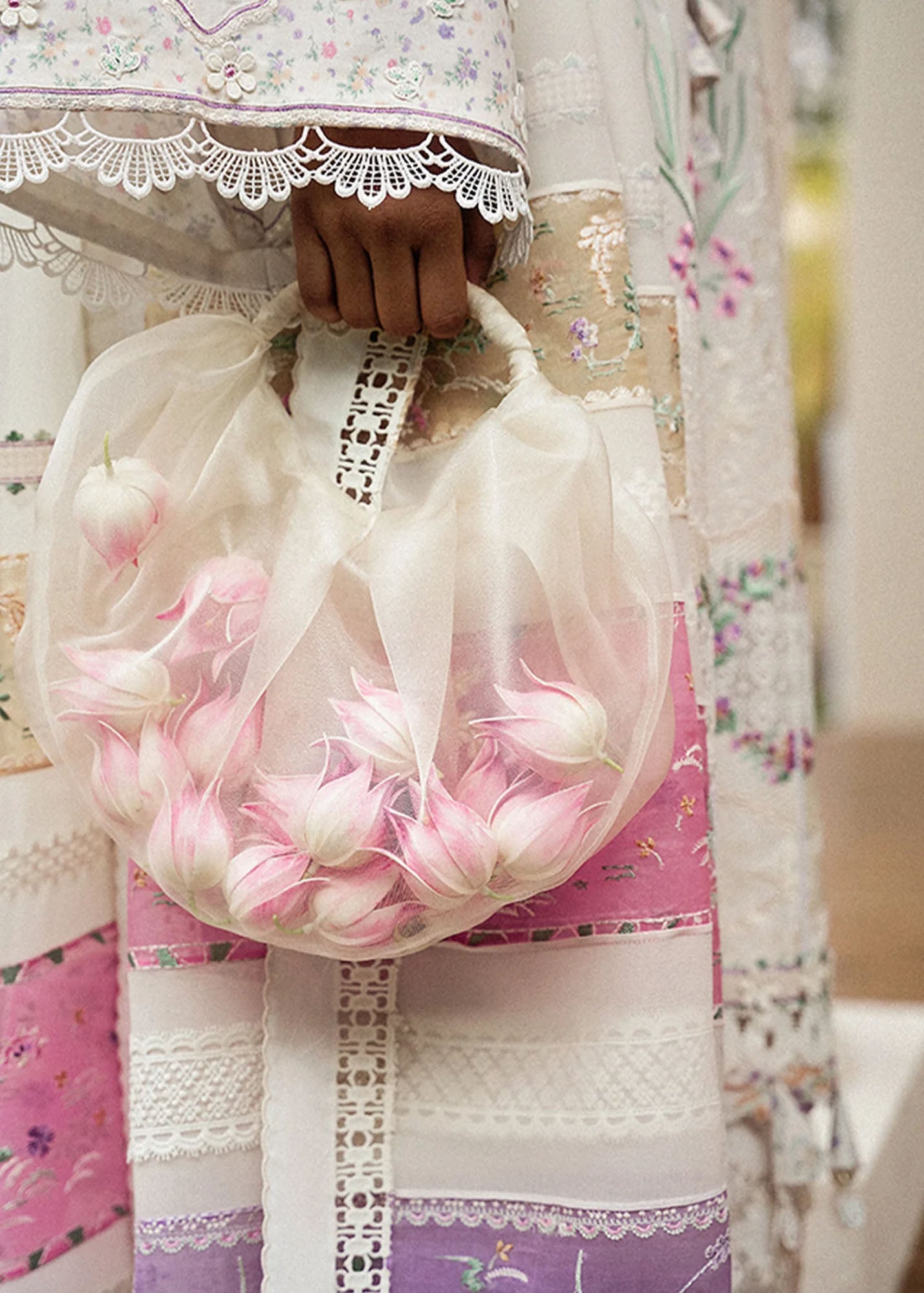 Lawn'25 Eid by Suffuse Embroidered Lawn Unstitched 3Pcs