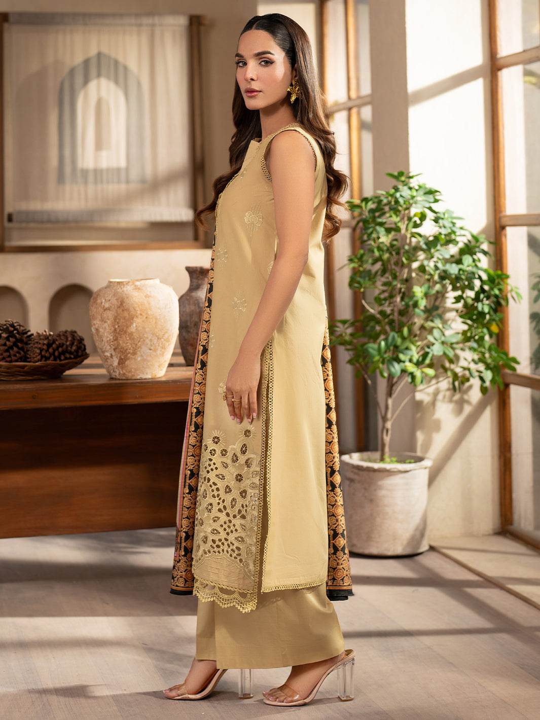 Stella By Mahnur Embroidered Lawn Unstitched 3pcs - Jotey