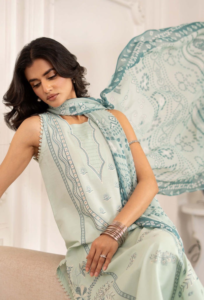Inara By Humdum Embroidered Lawn'25 Unstitched 3pcs