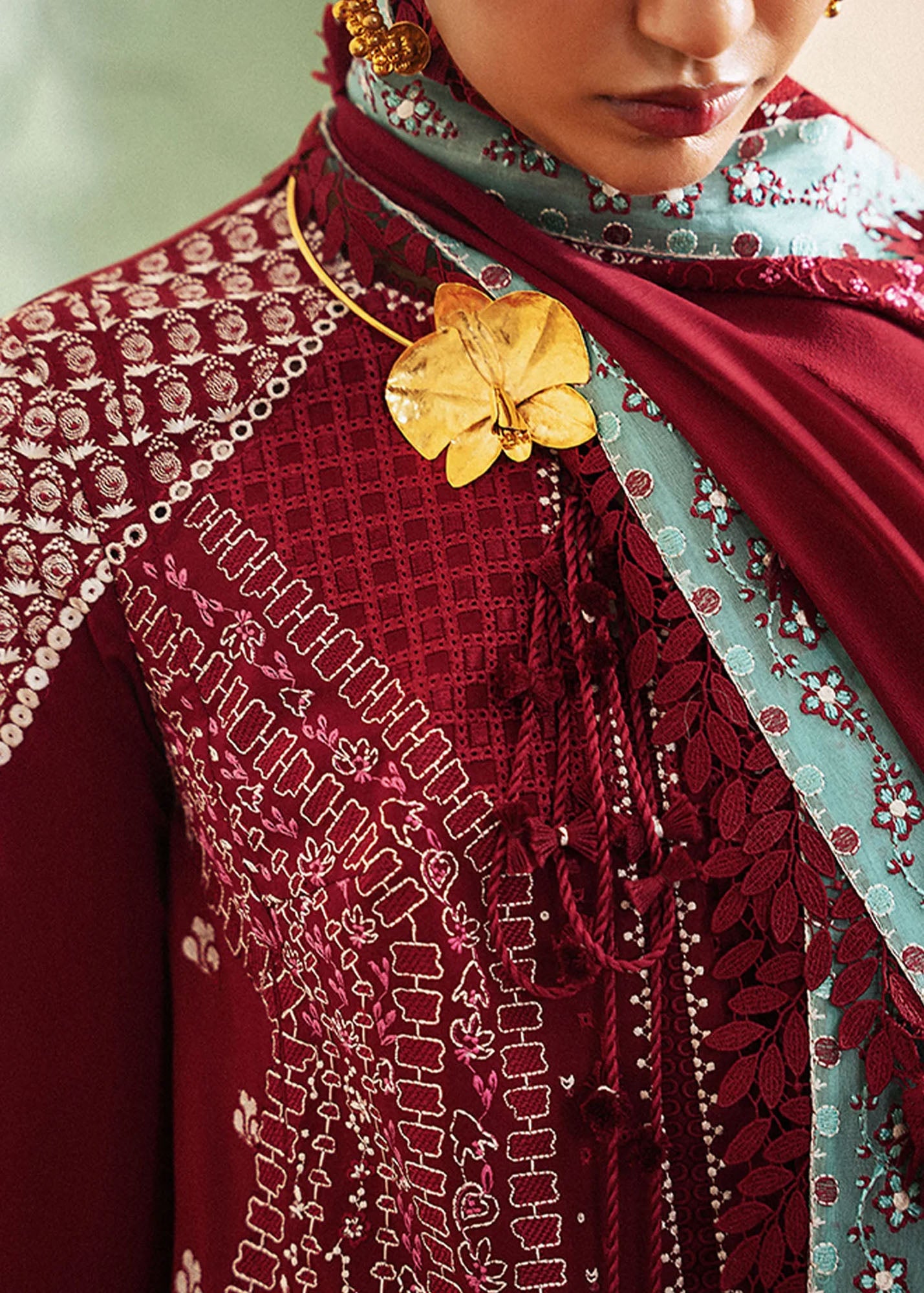 Lawn'25 Eid by Suffuse Embroidered Lawn Unstitched 3Pcs