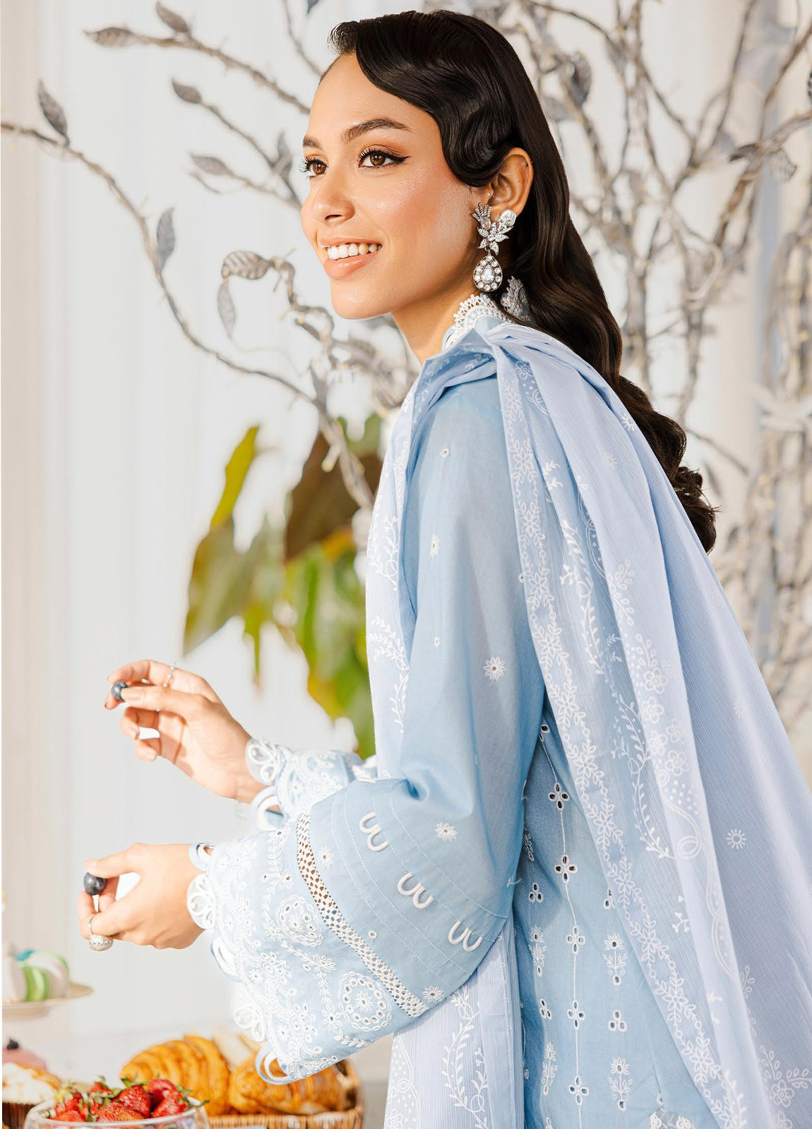 Zellbury Chikankari Embroidered Lawn Unstitched 3Pcs