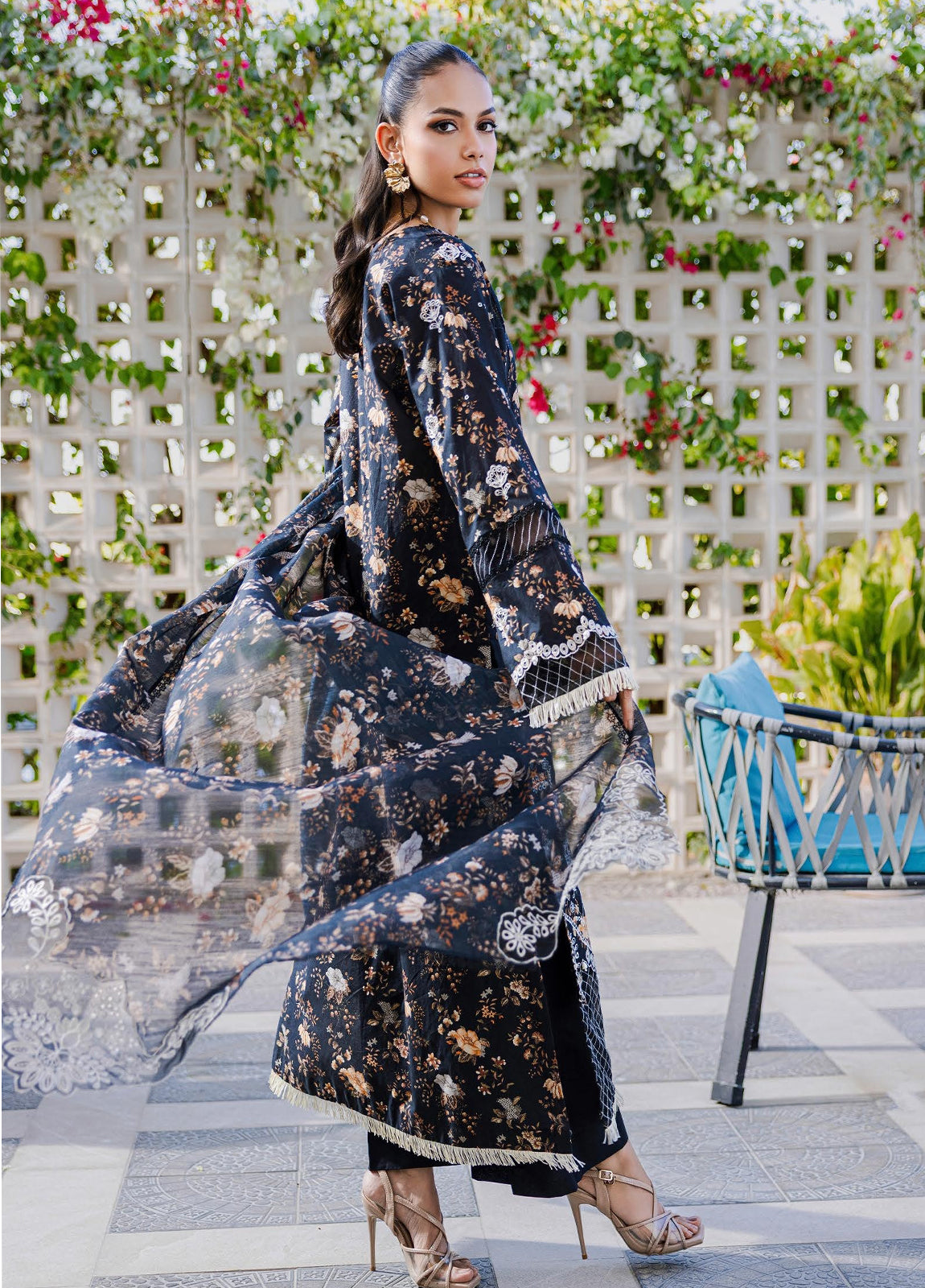 Zellbury Chikankari Embroidered Lawn Unstitched 3Pcs