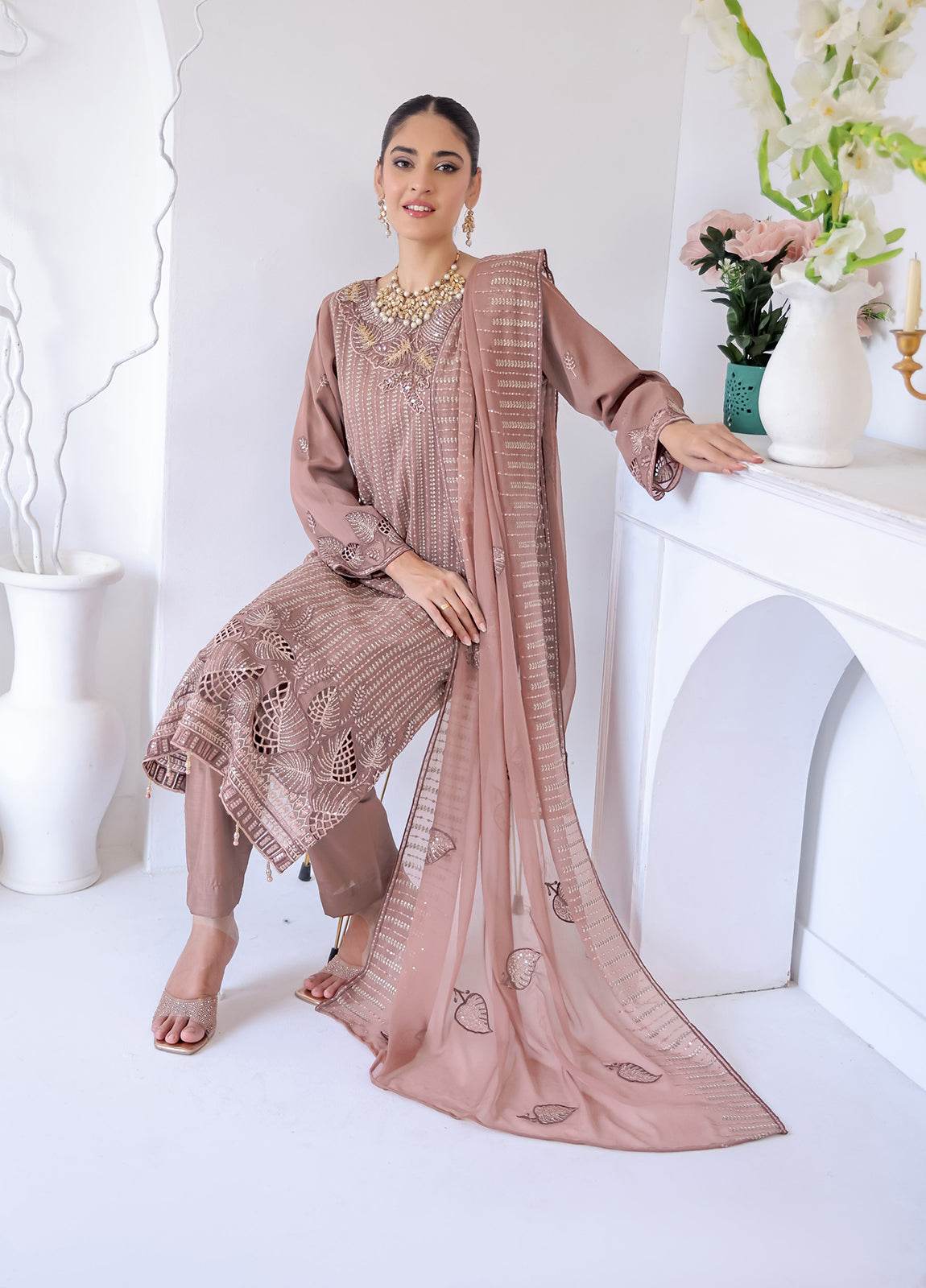 Zahikah By Bin Hameed Luxury Embroidered Chiffon Untitched 3pcs - Jotey