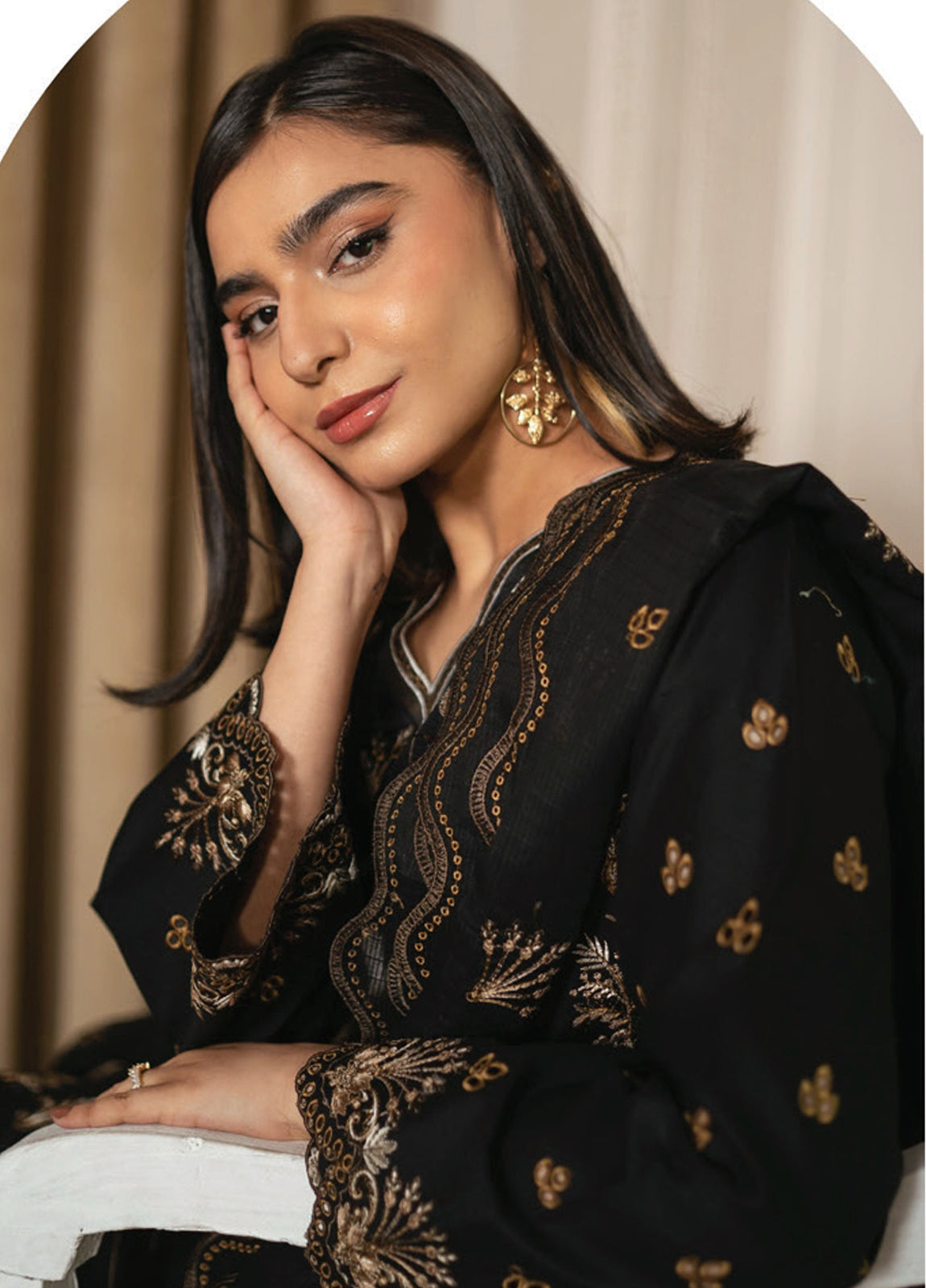 Mah-E-Noor By Angan Embroidered Lawn Unstitched 3Pcs