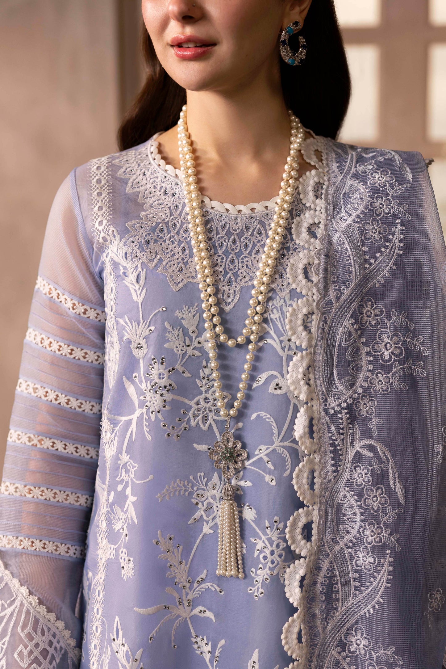 Sable V. Luxury Formal'25 Embroidered Unstitched 4pcs - Jotey