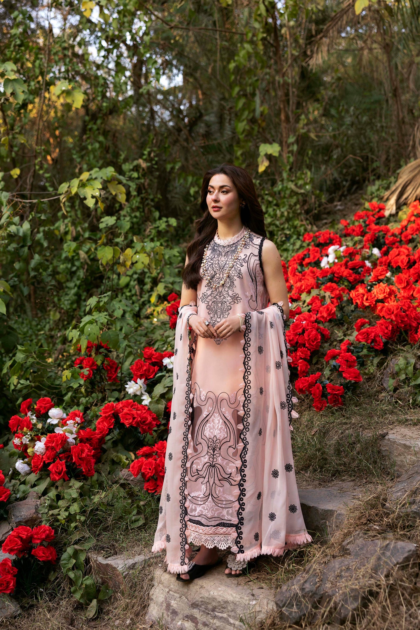 Sable V. Luxury Formal'25 Embroidered Unstitched 4pcs - Jotey