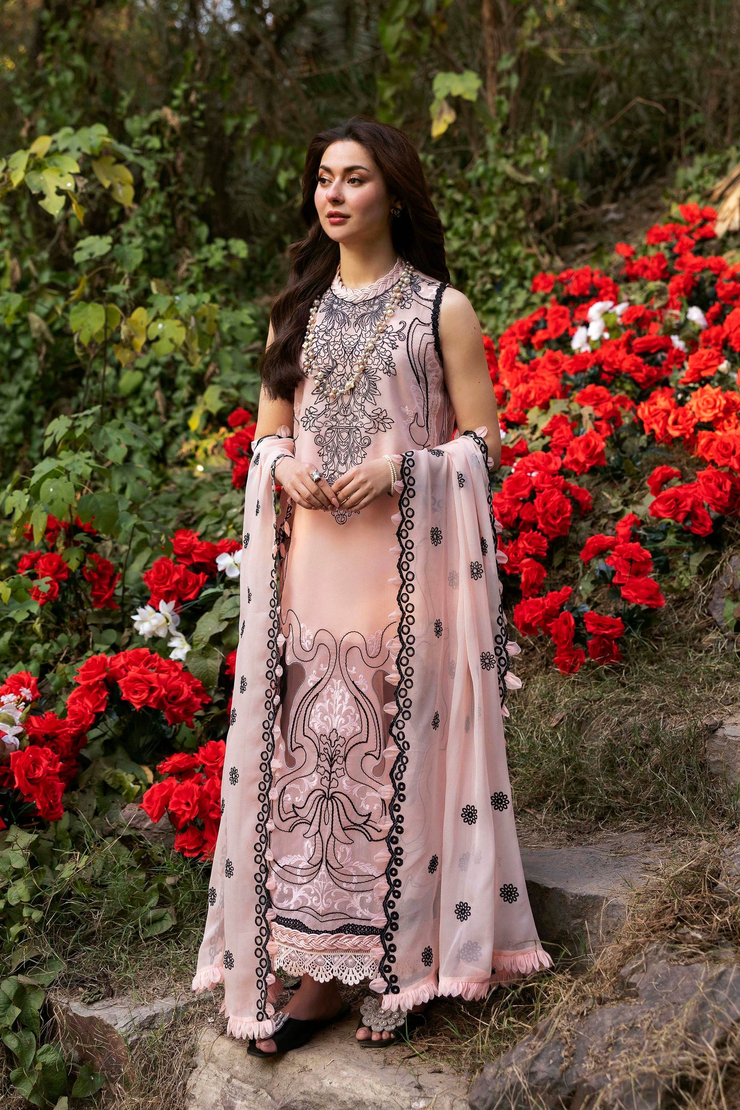 Sable V. Luxury Formal'25 Embroidered Unstitched 4pcs - Jotey