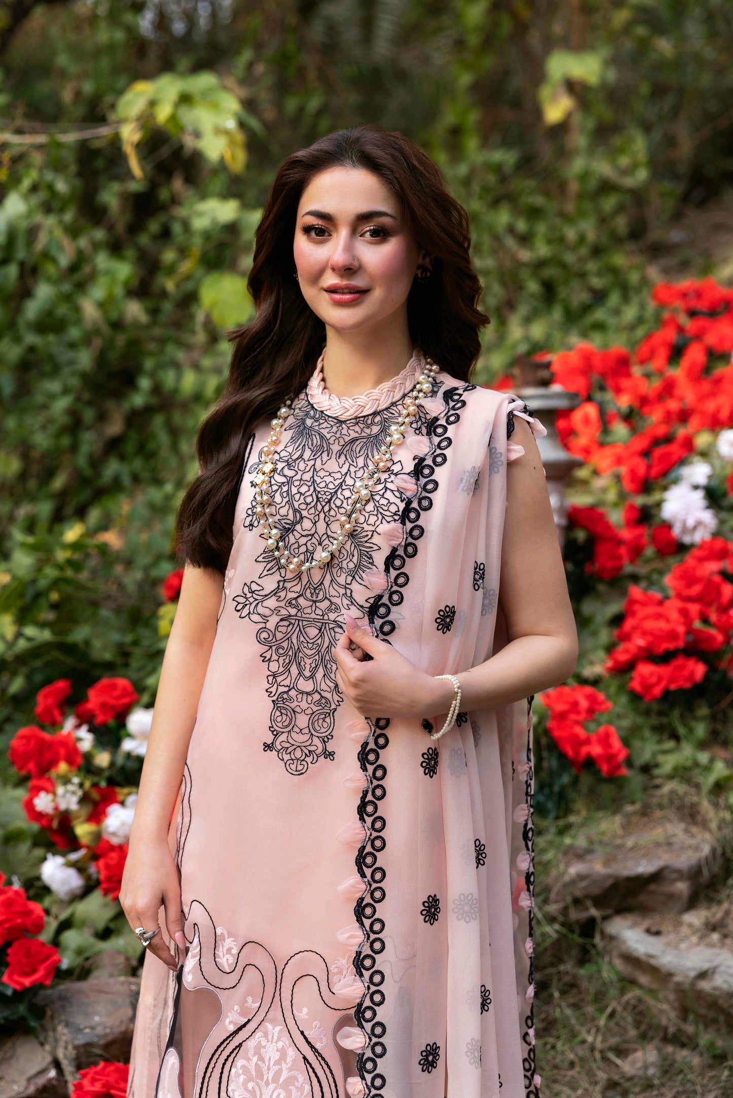 Sable V. Luxury Formal'25 Embroidered Unstitched 4pcs - Jotey