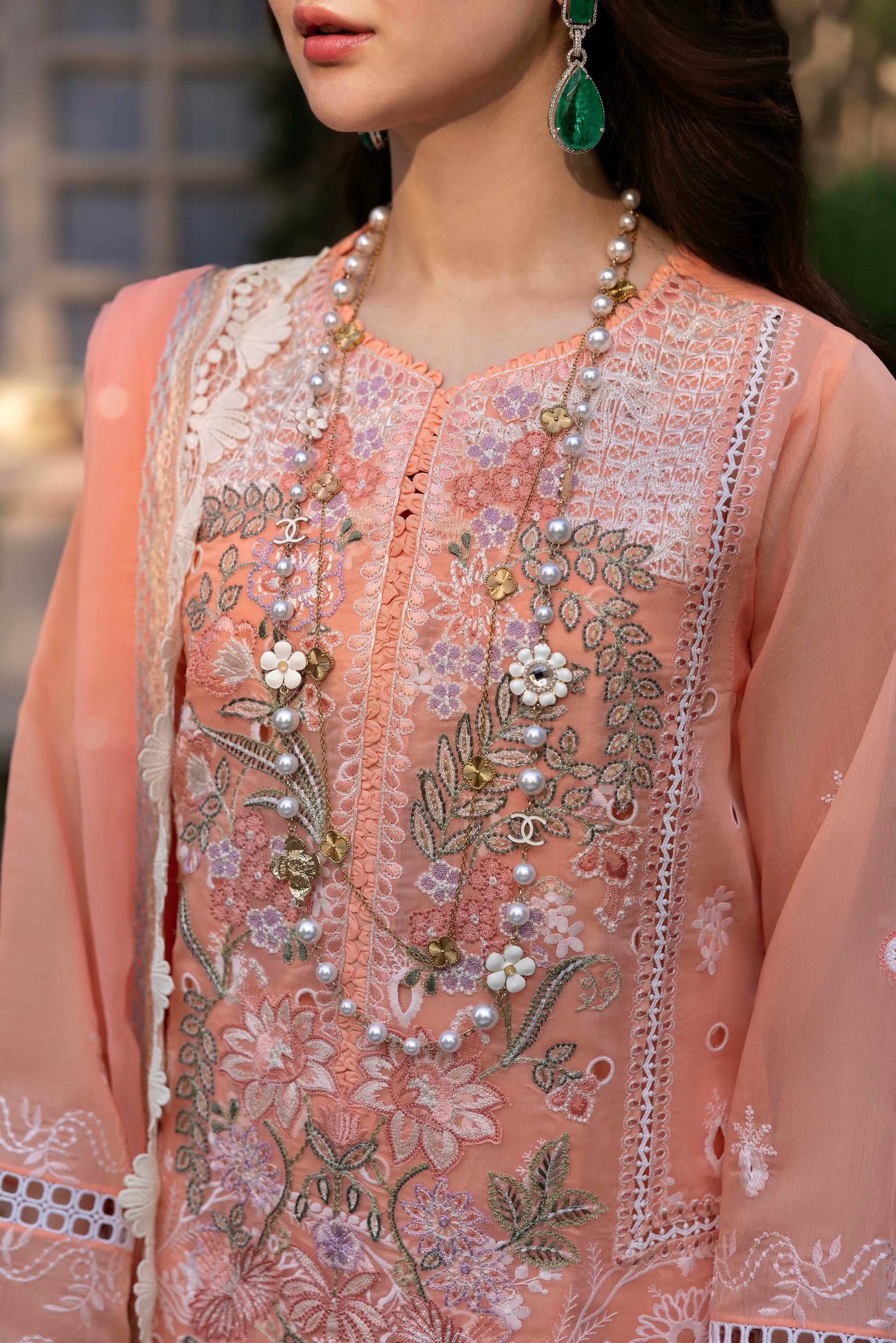 Sable V. Luxury Formal'25 Embroidered Unstitched 4pcs - Jotey