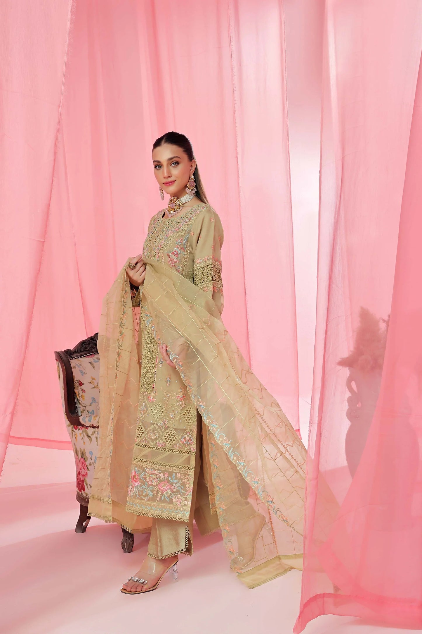 Noori By Guzel Embroidered Organza Stitched 3pcs