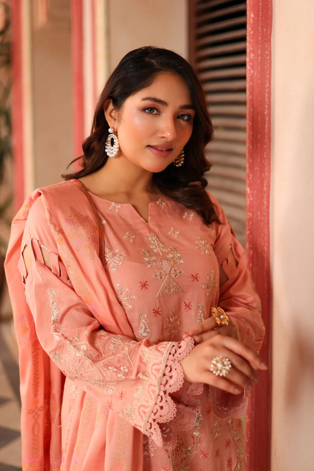 Zirwa by Johra Embroidered Lawn Unstitched 3Pcs