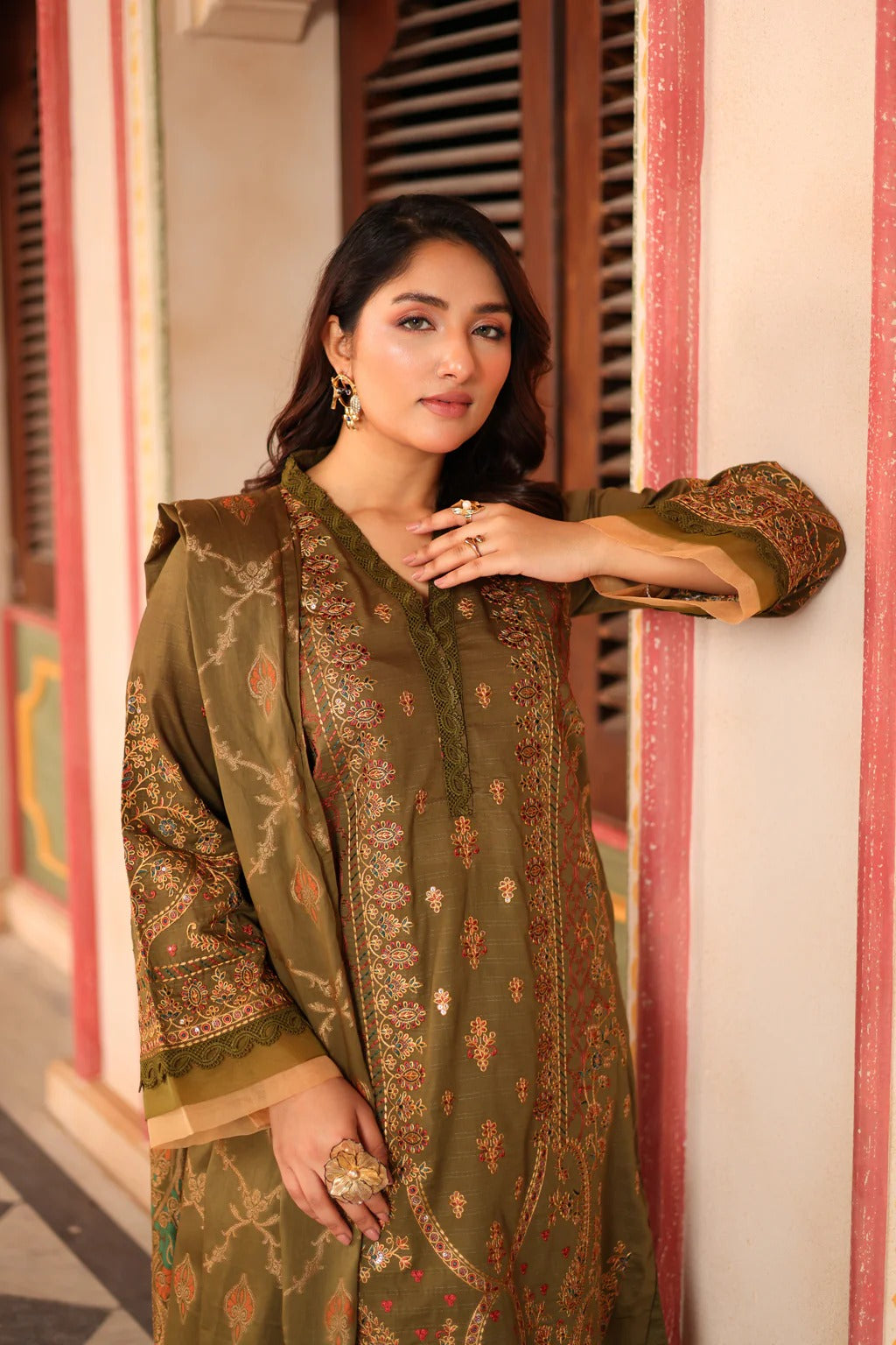 Zirwa by Johra Embroidered Lawn Unstitched 3Pcs